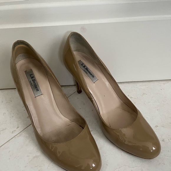LK Bennett Shilo beige high pump - Picture 4 of 4